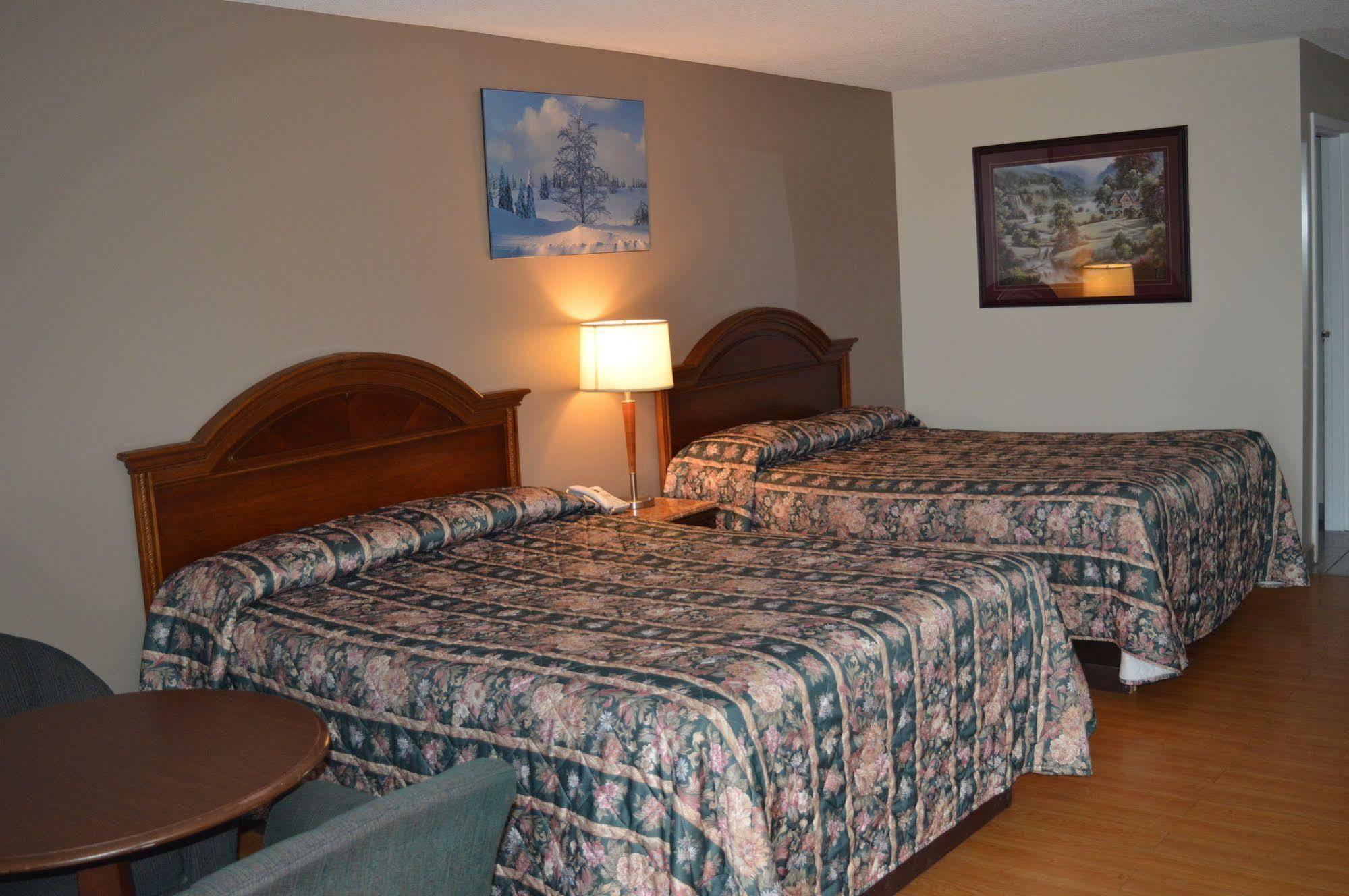 Kenora Motel Windsor Exterior foto
